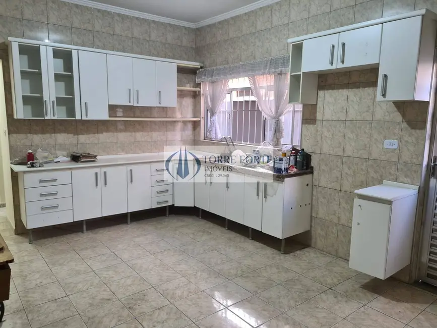 Foto 7 de Casa com 3 quartos à venda, 179m2 em Jardim Elvira, Osasco - SP