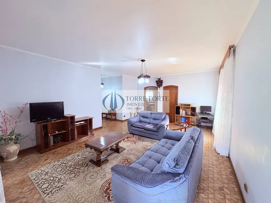 Foto 4 de Casa com 3 quartos à venda, 233m2 em Vila Carrão, São Paulo - SP