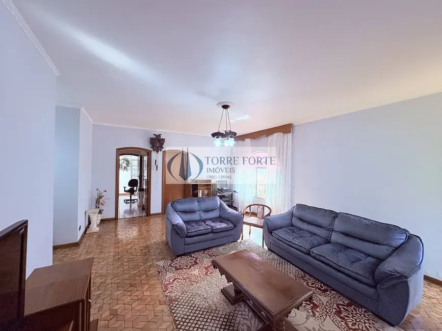 Foto 3 de Casa com 3 quartos à venda, 233m2 em Vila Carrão, São Paulo - SP