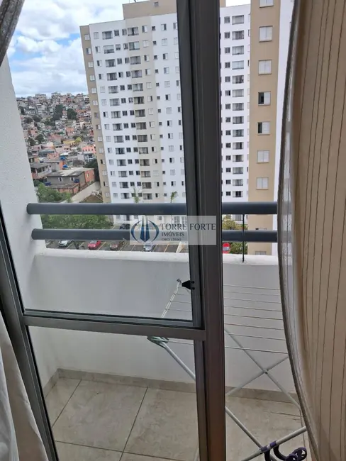 Foto 4 de Apartamento com 2 quartos à venda, 50m2 em Vila Mercês, Carapicuiba - SP