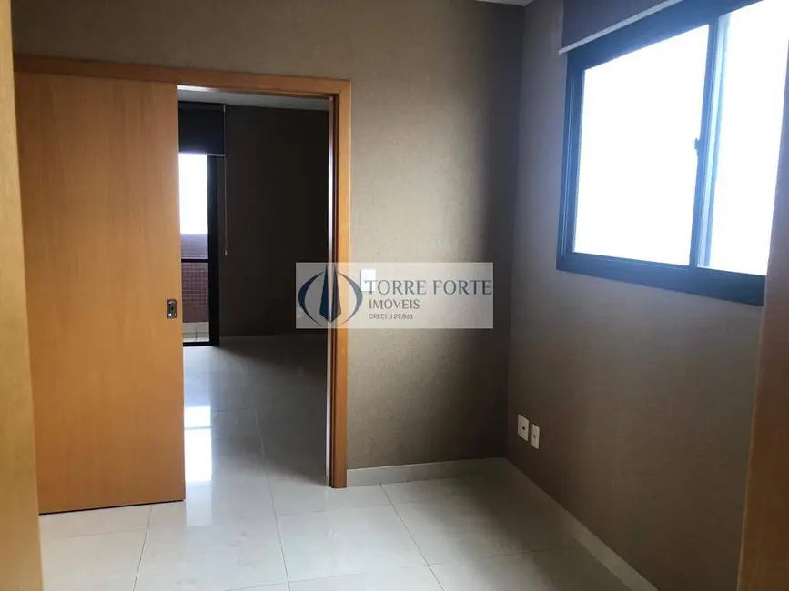 Foto 2 de Apartamento com 4 quartos à venda, 208m2 em Vila Mariana, São Paulo - SP