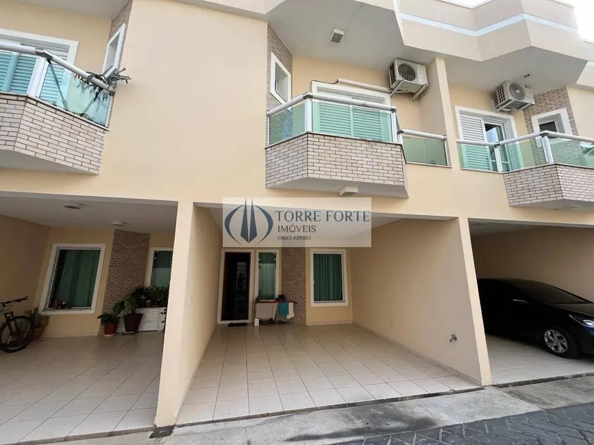 Foto 3 de Sobrado com 3 quartos à venda, 180m2 em Chácara Mafalda, São Paulo - SP