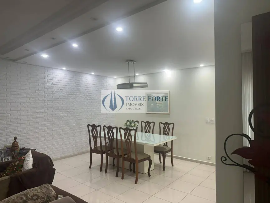 Foto 6 de Casa com 5 quartos à venda, 286m2 em Jardim Piqueroby, São Paulo - SP