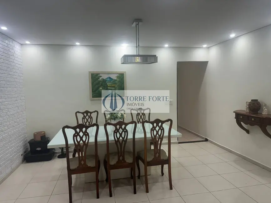 Foto 7 de Casa com 5 quartos à venda, 286m2 em Jardim Piqueroby, São Paulo - SP