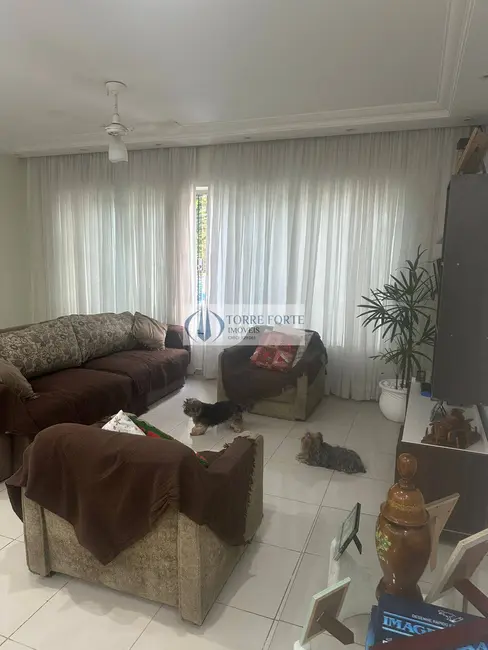 Foto 4 de Casa com 5 quartos à venda, 286m2 em Jardim Piqueroby, São Paulo - SP