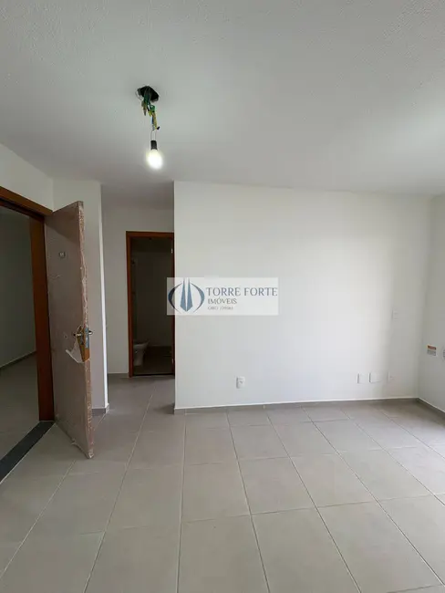 Foto 2 de Apartamento com 2 quartos à venda, 36m2 em Vila Antonieta, São Paulo - SP