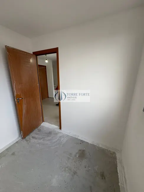 Foto 4 de Apartamento com 2 quartos à venda, 36m2 em Vila Antonieta, São Paulo - SP