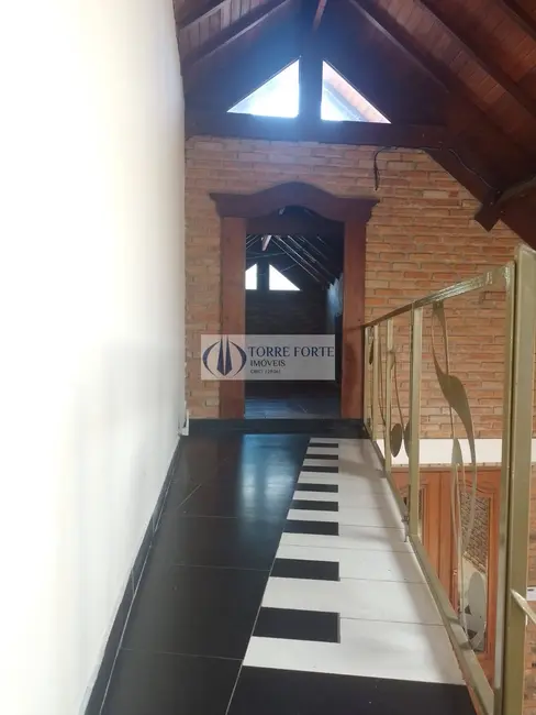 Foto 4 de Casa com 2 quartos à venda, 167m2 em Vila Firmiano Pinto, São Paulo - SP