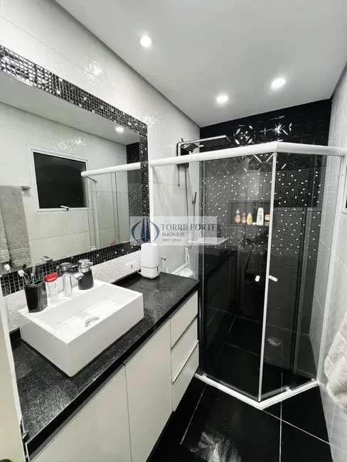 Foto 9 de Casa com 2 quartos à venda e para alugar, 68m2 em Jardim Torino, Cotia - SP