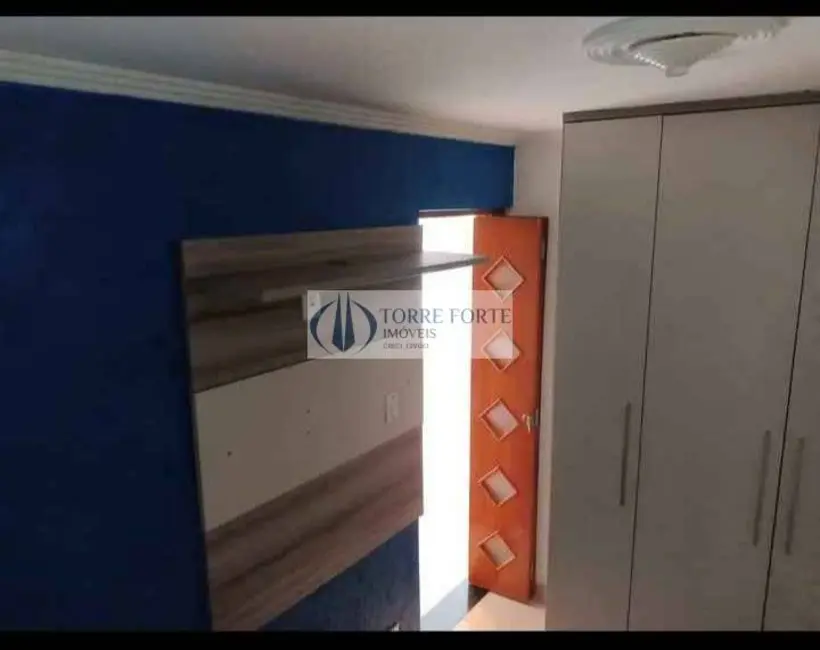 Foto 5 de Apartamento com 3 quartos à venda, 51m2 em Conjunto Habitacional Presidente Castelo Branco, Carapicuiba - SP