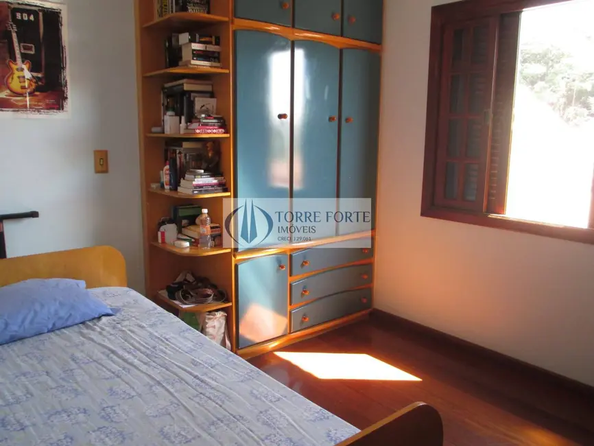 Foto 3 de Sobrado com 4 quartos à venda, 221m2 em Nova Petrópolis, Sao Bernardo Do Campo - SP