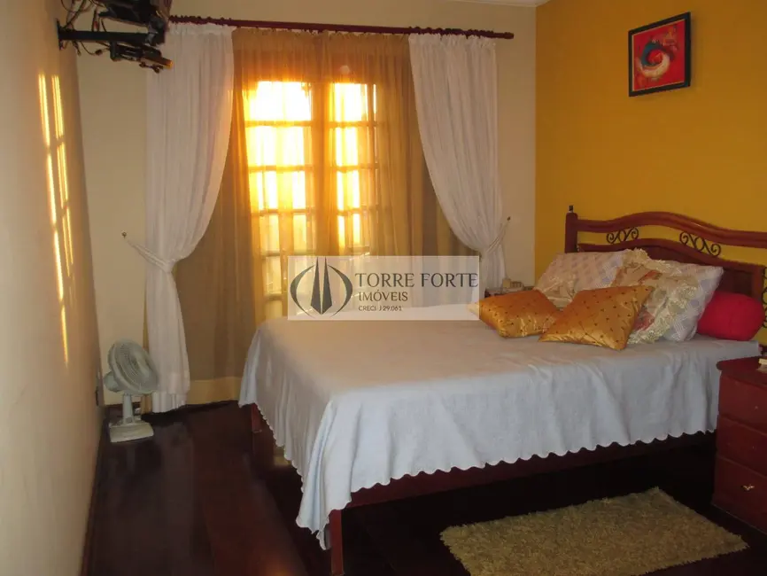 Foto 4 de Sobrado com 4 quartos à venda, 221m2 em Nova Petrópolis, Sao Bernardo Do Campo - SP