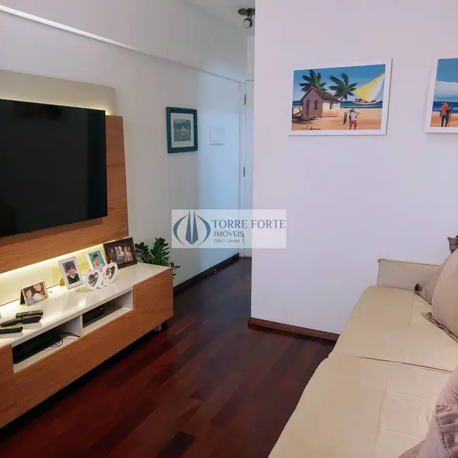 Foto 9 de Apartamento com 3 quartos à venda, 61m2 em Cambuci, São Paulo - SP