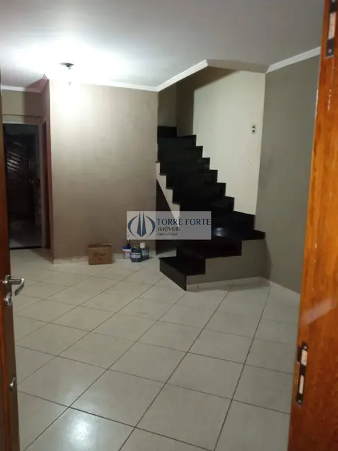 Casa com 2 quartos à venda, 84m2 em Vila Carmem, São Paulo - SP - imagem 2 Foto 2 de Casa com 2 quartos à venda, 84m2 em Vila Carmem, São Paulo - SP
