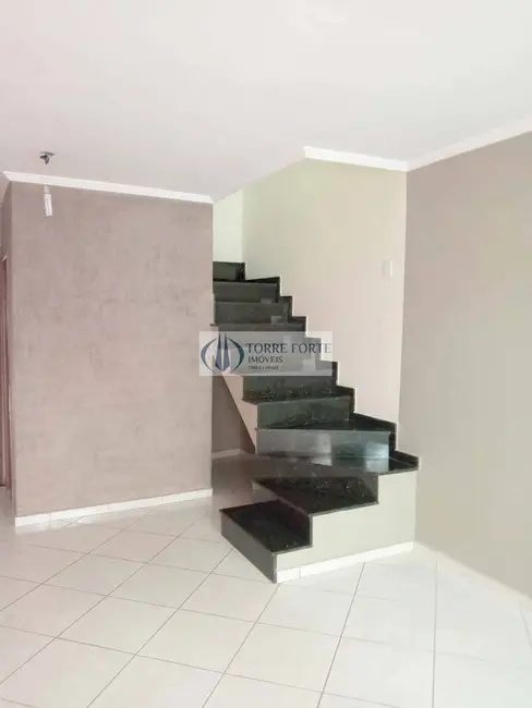 Casa com 2 quartos à venda, 84m2 em Vila Carmem, São Paulo - SP - imagem 1 Foto 1 de Casa com 2 quartos à venda, 84m2 em Vila Carmem, São Paulo - SP