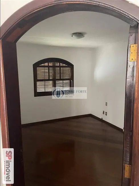 Casa com 4 quartos à venda, 253m2 em Vila Fernandes, São Paulo - SP - imagem 8 Foto 8 de Casa com 4 quartos à venda, 253m2 em Vila Fernandes, São Paulo - SP