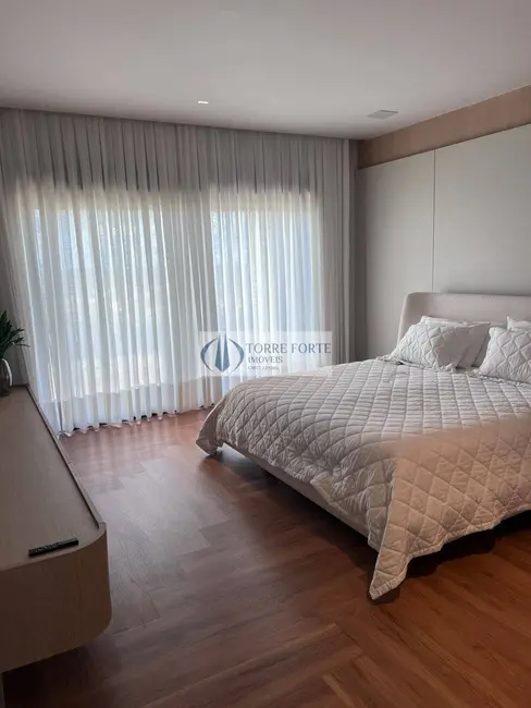 Foto 6 de Casa com 5 quartos à venda, 409m2 em Sao Jose Dos Campos - SP