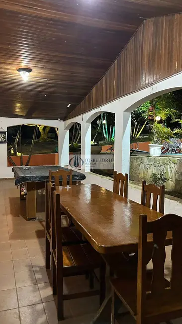 Foto 8 de Chácara com 4 quartos à venda e para alugar, 2000m2 em Mairinque - SP