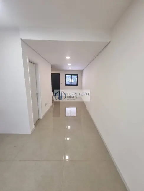 Casa com 2 quartos à venda, 97m2 em Vila Paiva, São Paulo - SP - imagem 2 Foto 2 de Casa com 2 quartos à venda, 97m2 em Vila Paiva, São Paulo - SP
