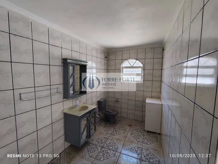 Foto 6 de Casa com 3 quartos à venda, 165m2 em Vila Jacuí, São Paulo - SP