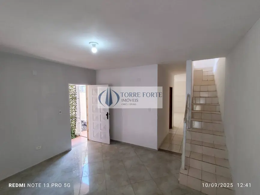 Foto 2 de Casa com 3 quartos à venda, 165m2 em Vila Jacuí, São Paulo - SP