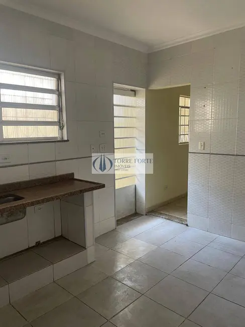 Foto 2 de Casa com 3 quartos à venda, 252m2 em Vila Nhocune, São Paulo - SP