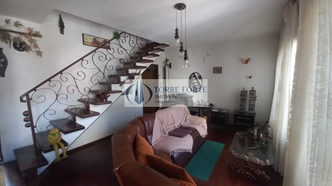 Foto 2 de Sobrado com 3 quartos à venda, 198m2 em Vila Ema, São Paulo - SP