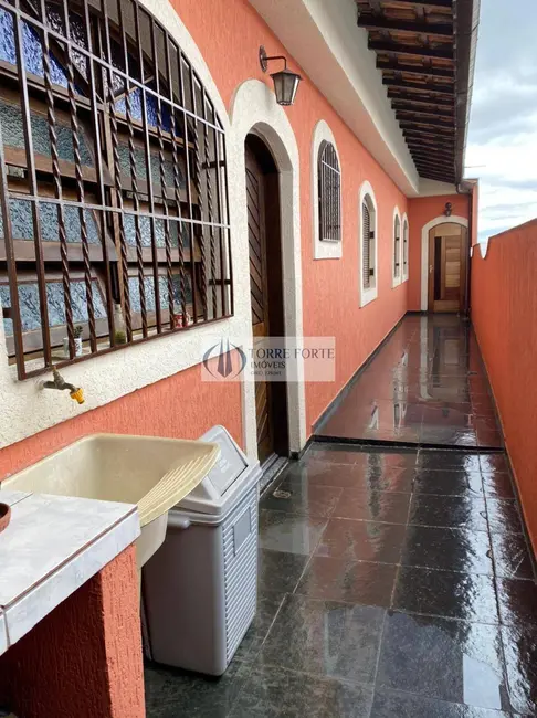 Foto 1 de Casa com 3 quartos à venda, 236m2 em Vila Franci, São Paulo - SP