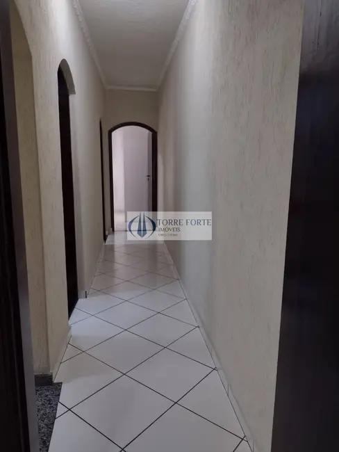 Casa com 4 quartos à venda, 180m2 em Vila Regina ( Zona Leste), São Paulo - SP - imagem 9 Foto 9 de Casa com 4 quartos à venda, 180m2 em Vila Regina ( Zona Leste), São Paulo - SP