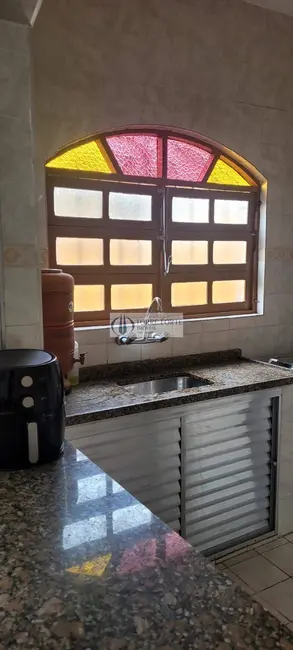 Foto 1 de Casa com 2 quartos à venda, 70m2 em Mongagua - SP