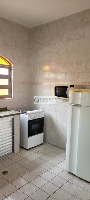 Foto 3 de Casa com 2 quartos à venda, 70m2 em Mongagua - SP