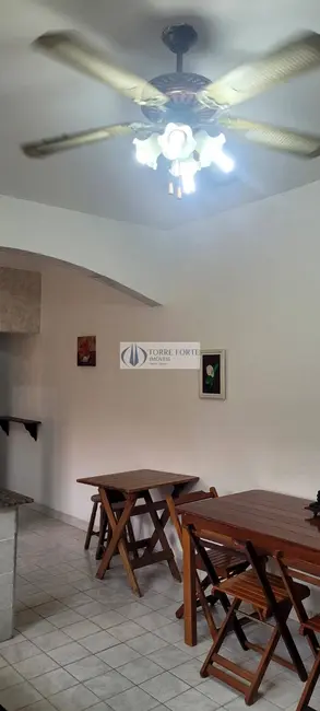 Foto 8 de Casa com 2 quartos à venda, 70m2 em Mongagua - SP