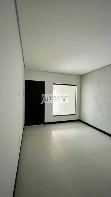 Foto 3 de Casa com 3 quartos à venda, 100m2 em Vila Ré, São Paulo - SP