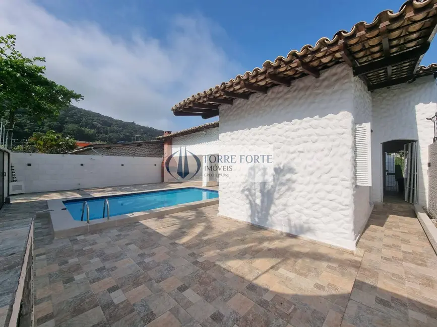 Foto 3 de Casa com 6 quartos à venda, 260m2 em Jardim Enseada, Guaruja - SP