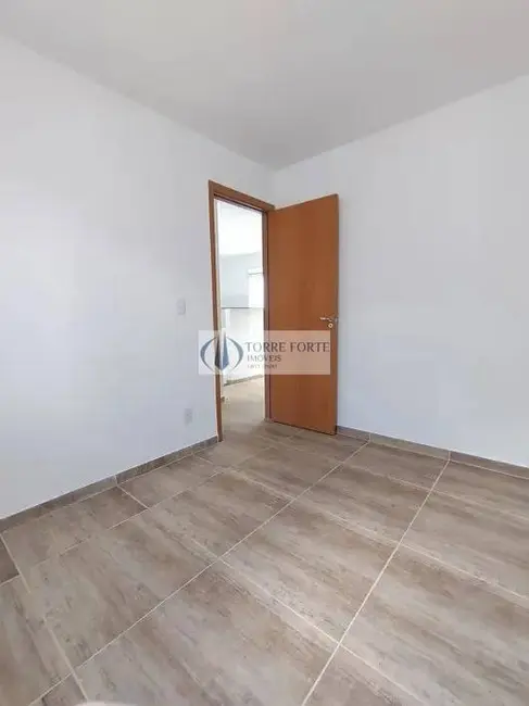 Foto 7 de Apartamento com 2 quartos à venda, 39m2 em Parque Santa Rosa, Suzano - SP