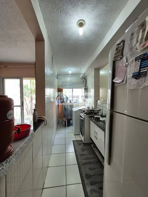 Foto 3 de Apartamento com 2 quartos à venda, 48m2 em Jardim São Miguel, Ferraz De Vasconcelos - SP