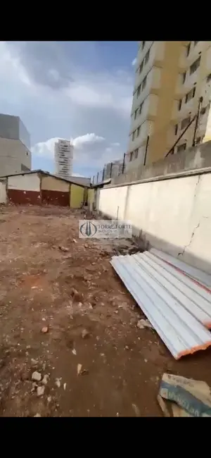 Foto 2 de Terreno / Lote à venda, 200m2 em Vila Gomes Cardim, São Paulo - SP