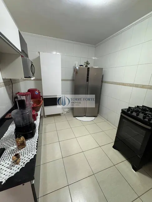 Foto 3 de Casa com 2 quartos à venda, 75m2 em Vila Dalila, São Paulo - SP