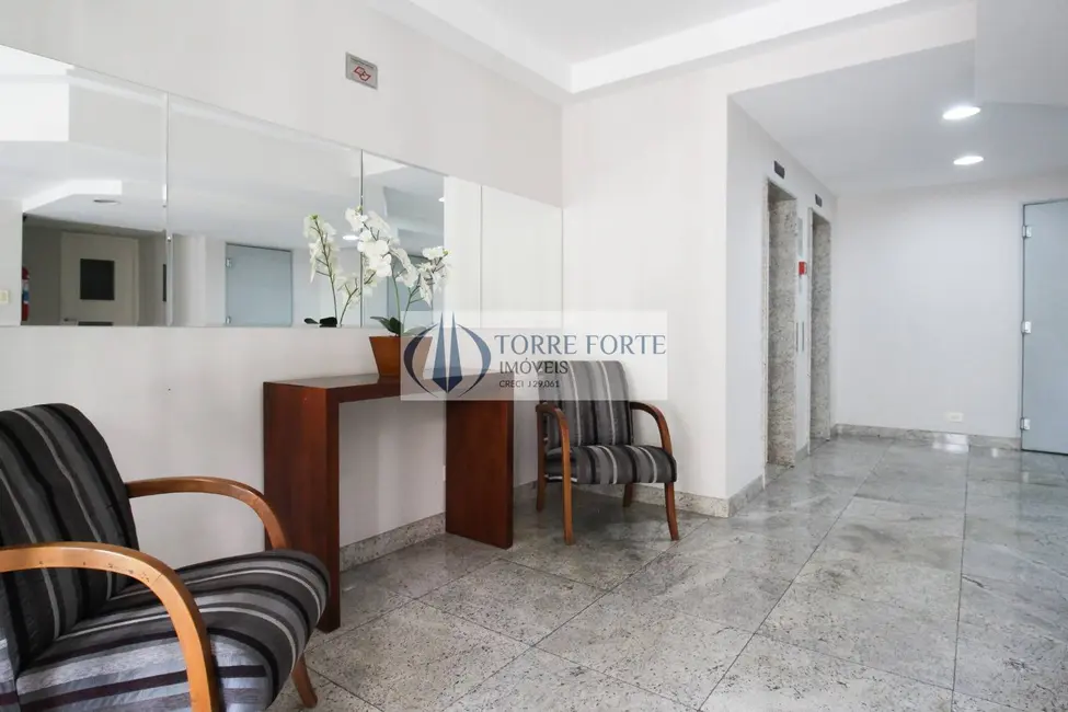 Foto 2 de Apartamento com 2 quartos à venda, 60m2 em Vila Nova Conceição, São Paulo - SP