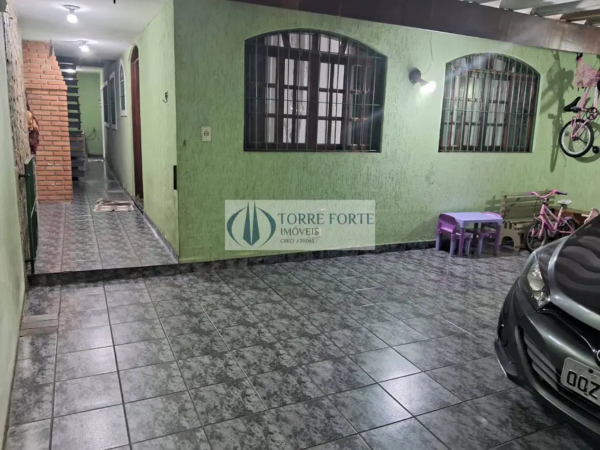 Foto 4 de Sobrado com 3 quartos à venda, 150m2 em Vila Lucinda, Santo Andre - SP