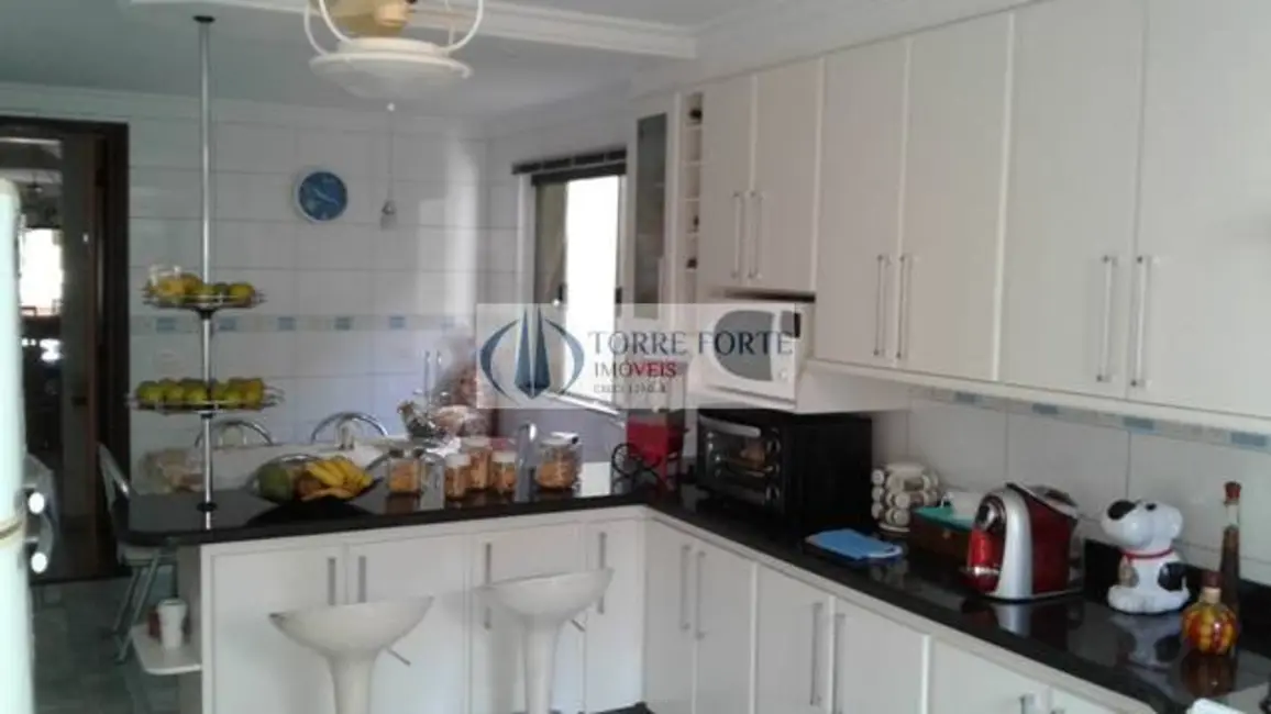 Foto 6 de Casa com 4 quartos à venda, 220m2 em Vila Centenário, São Paulo - SP