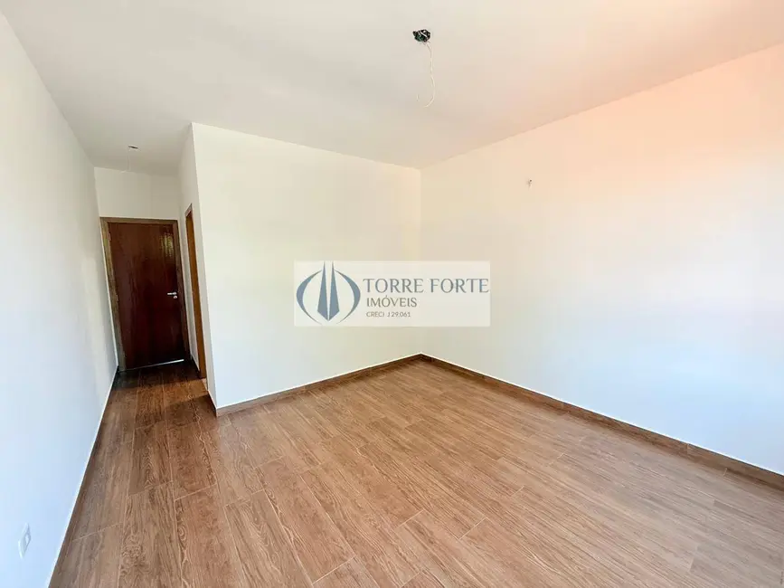 Casa com 3 quartos à venda, 200m2 em Vila Santa Isabel, São Paulo - SP - imagem 8 Foto 8 de Casa com 3 quartos à venda, 200m2 em Vila Santa Isabel, São Paulo - SP