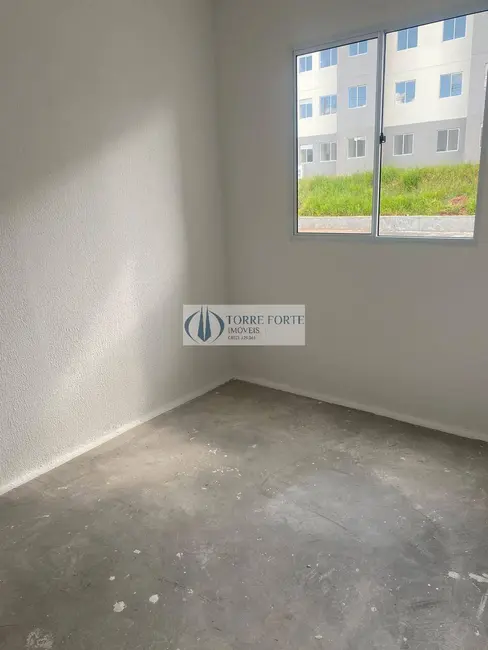 Foto 6 de Apartamento com 2 quartos à venda, 49m2 em Vila Perracini, Poa - SP