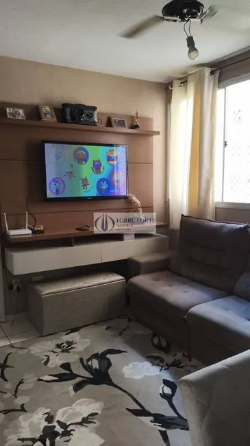 Foto 2 de Apartamento com 2 quartos à venda, 53m2 em Vila Alzira, Guarulhos - SP