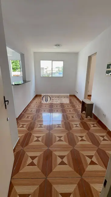 Foto 2 de Apartamento com 2 quartos à venda, 40m2 em Vila Taquari, São Paulo - SP