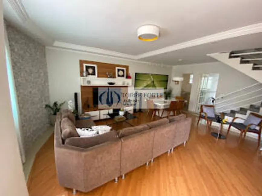 Foto 7 de Casa com 3 quartos à venda, 130m2 em Vila Guilhermina, São Paulo - SP