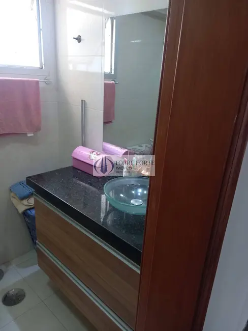 Foto 8 de Apartamento com 3 quartos à venda, 75m2 em Parque Tomas Saraiva, São Paulo - SP