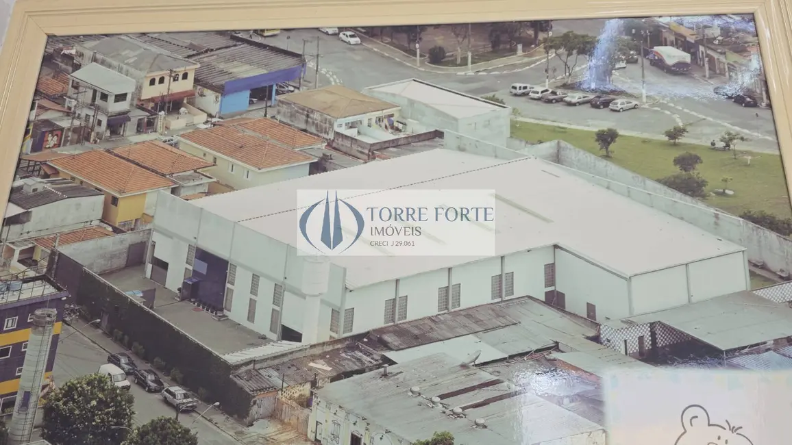 Foto 2 de Sala Comercial à venda, 2500m2 em Vila Santana, São Paulo - SP