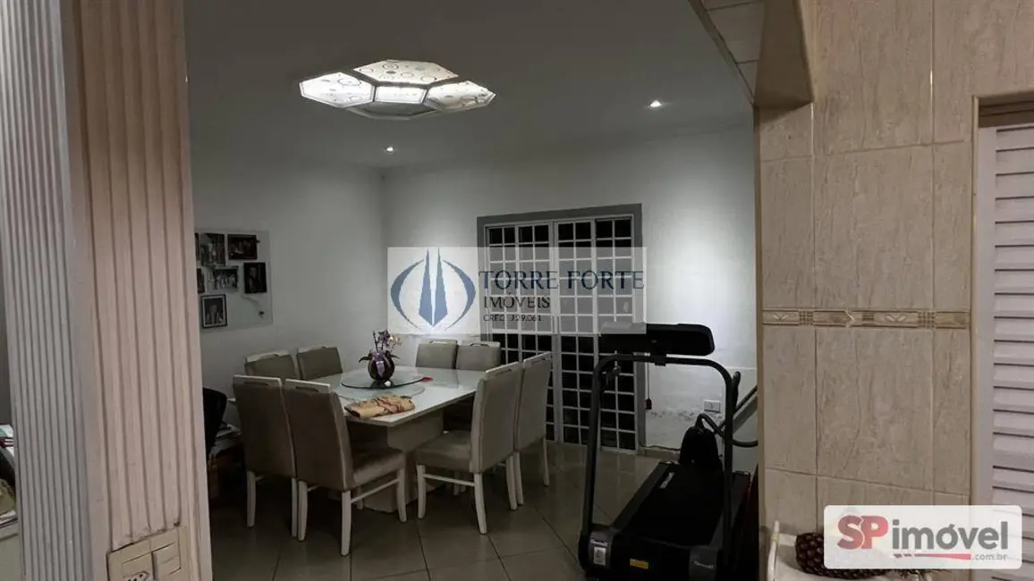 Foto 3 de Casa com 3 quartos à venda, 245m2 em Cidade Kemel, São Paulo - SP