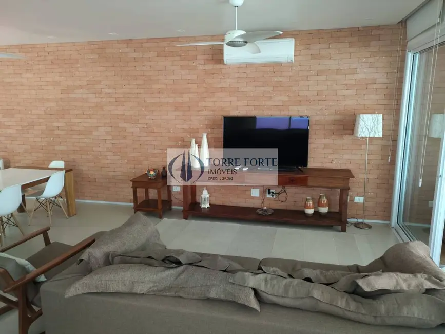 Foto 2 de Casa com 4 quartos à venda e para alugar, 179m2 em Sao Sebastiao - SP